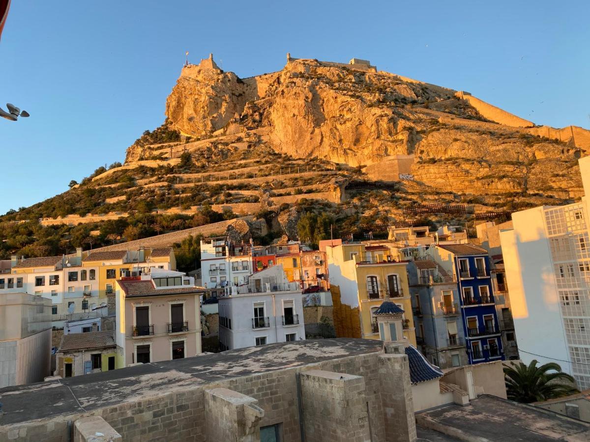 Apartamento Con Vistas Al Mar Primera Linea De Playa Del Postiguet Alicante Buitenkant foto