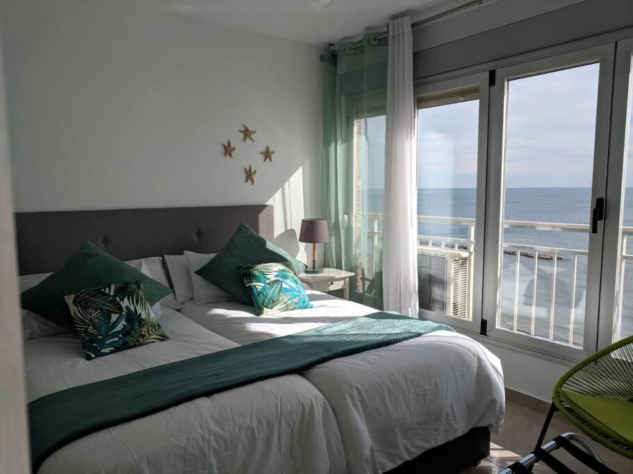 Apartamento Con Vistas Al Mar Primera Linea De Playa Del Postiguet Alicante Buitenkant foto